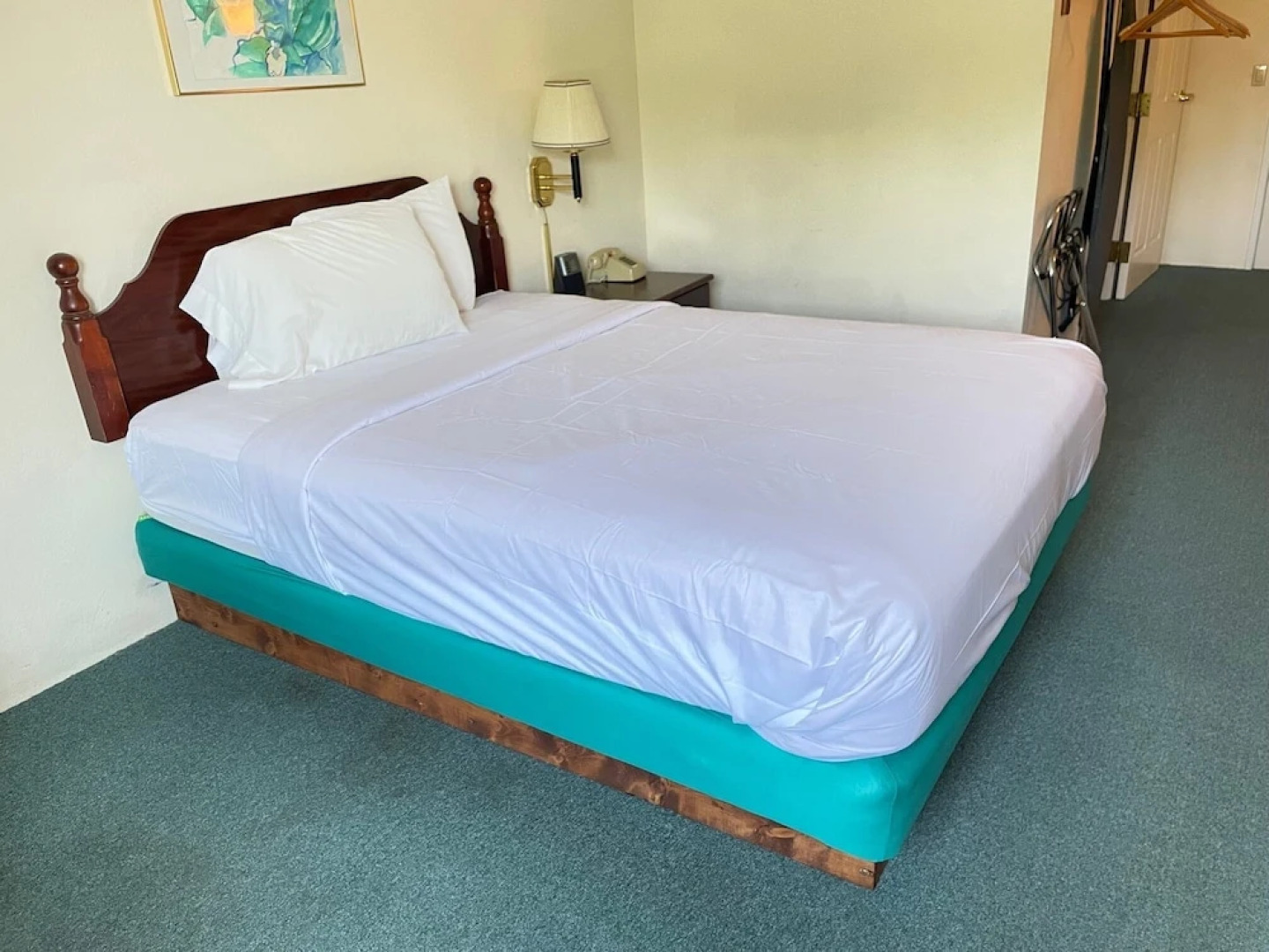 Voyager Inn