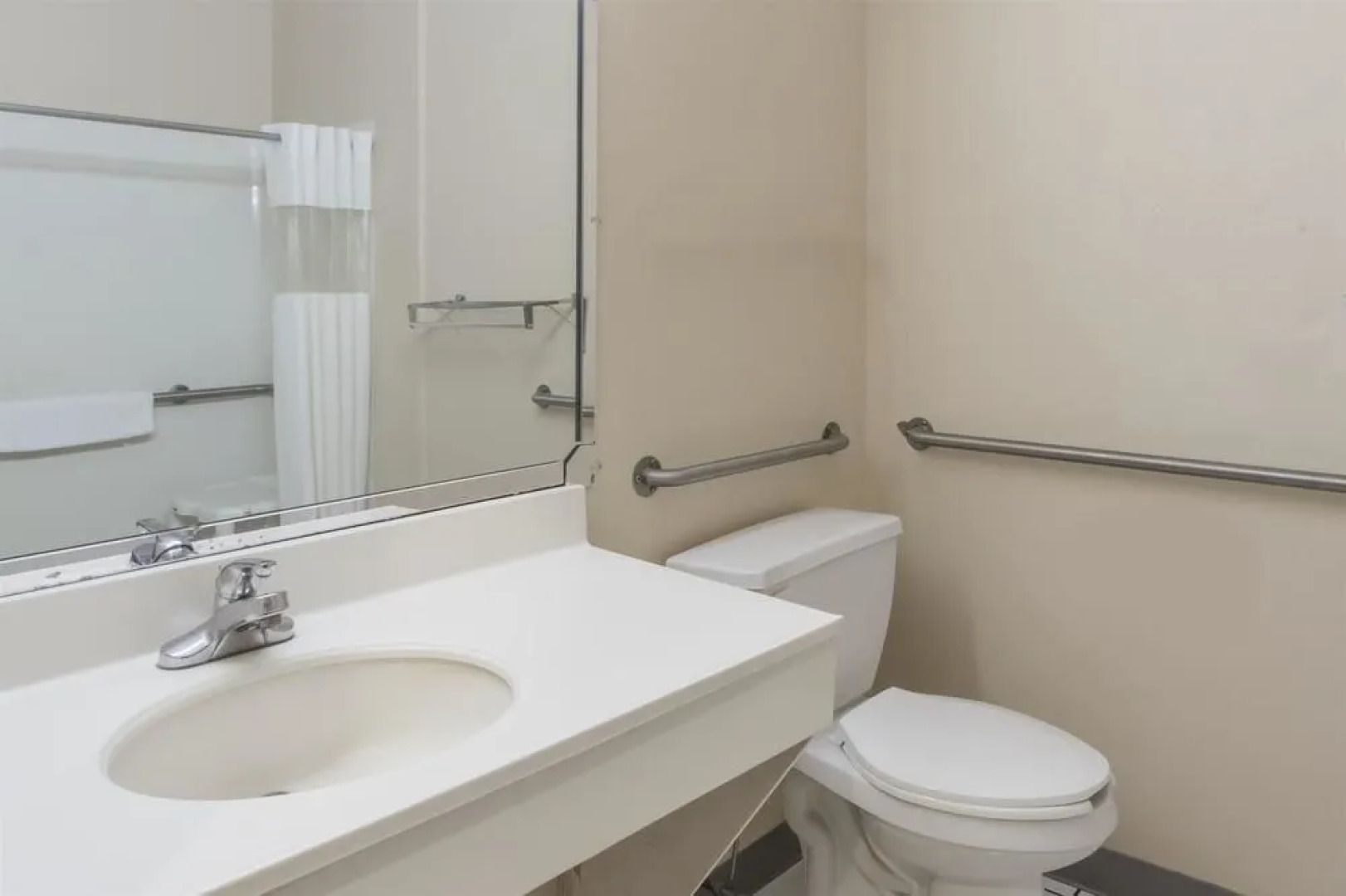 Days Inn And Suites Of Morris