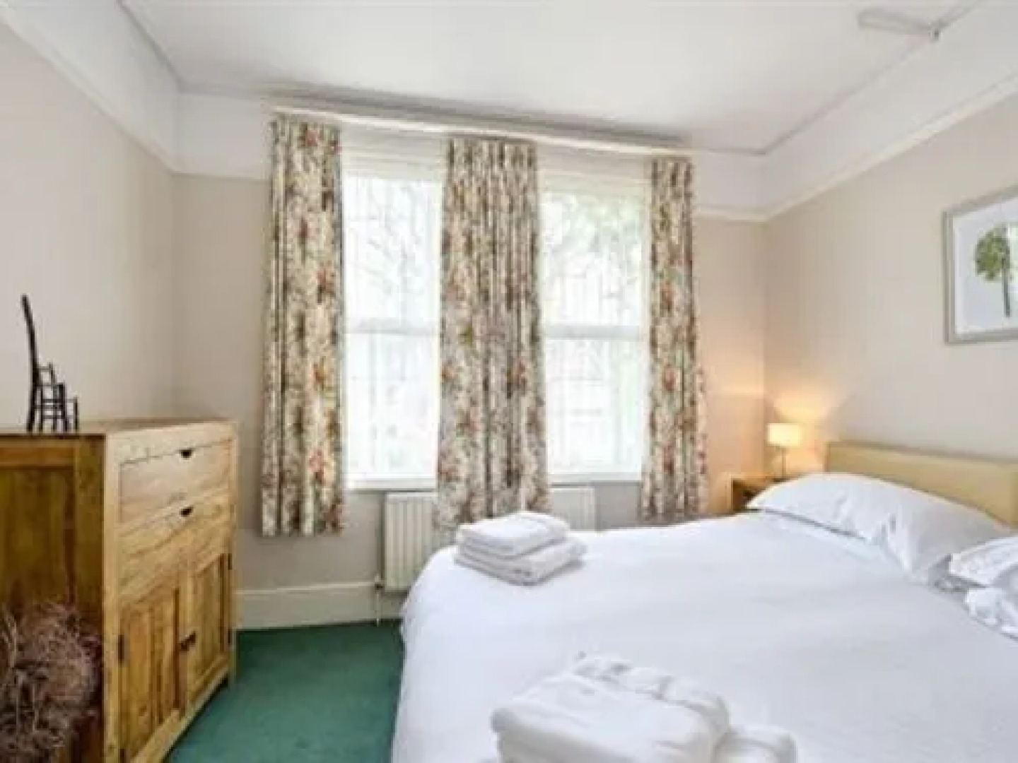 Glenthurston Apartments