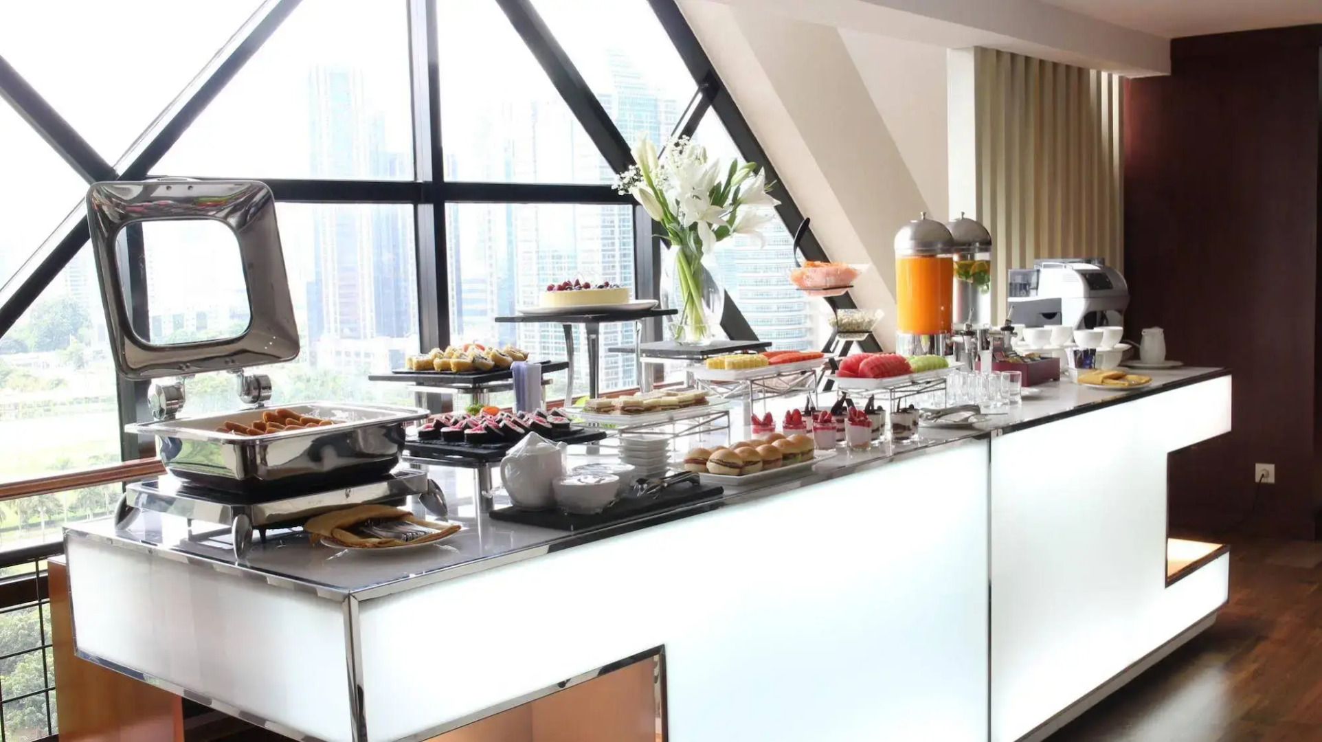 Artotel Gelora Senayan Jakarta