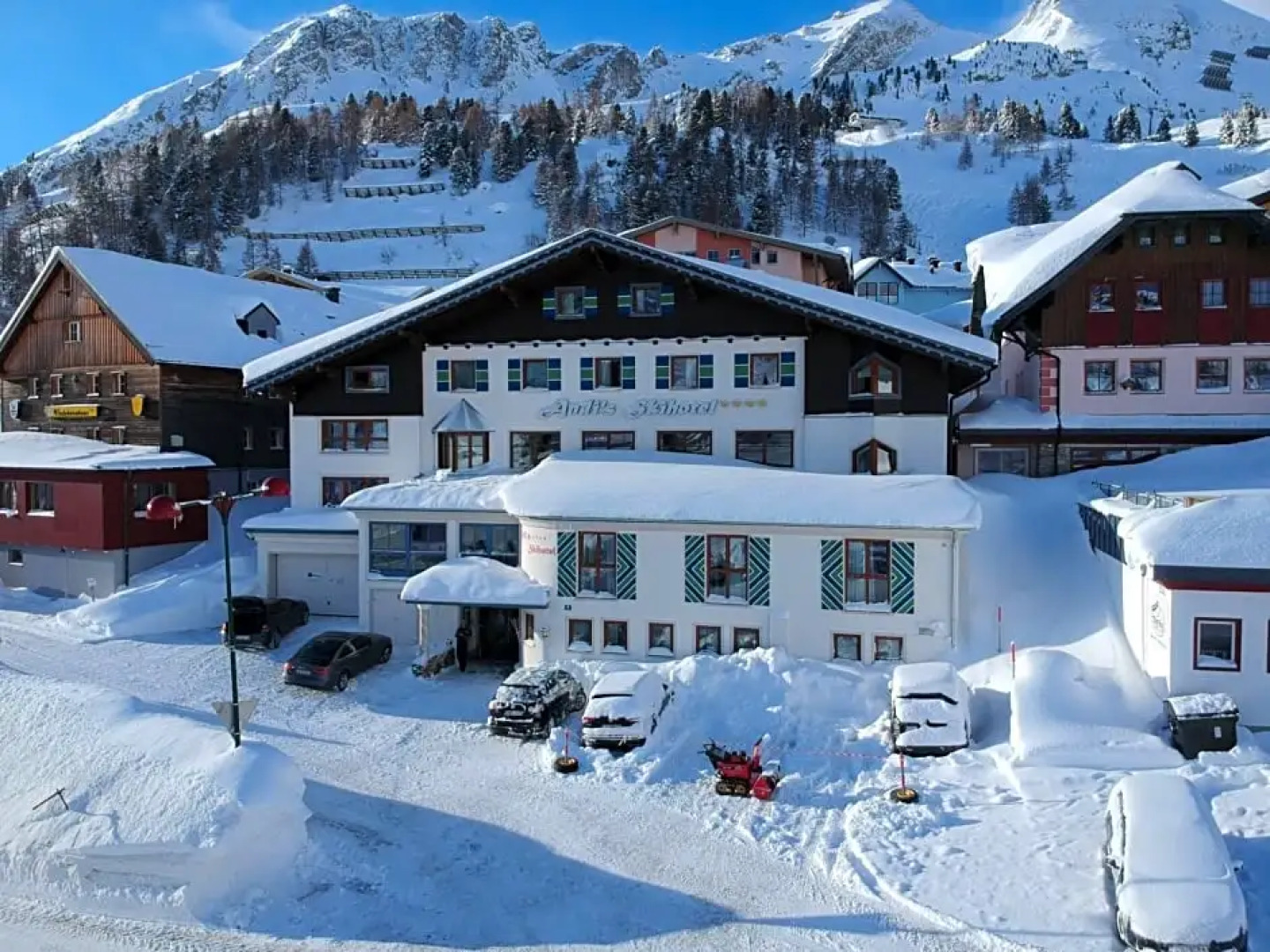 Andis Skihotel