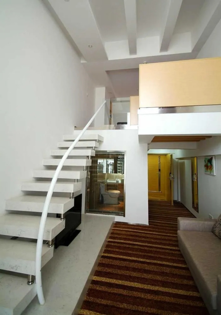 Holiday Bay Fashion Hotel