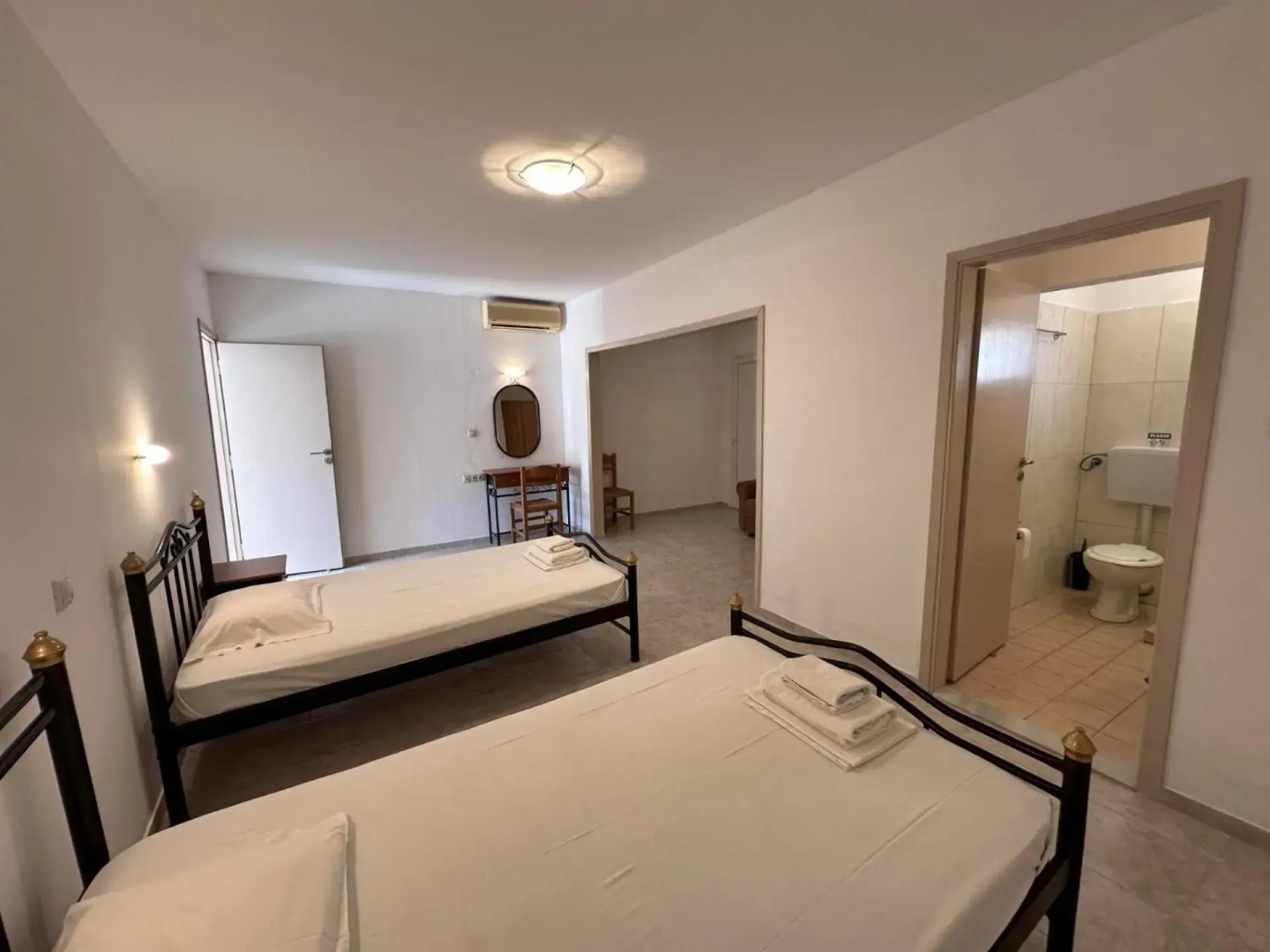 Sfinias Apartments