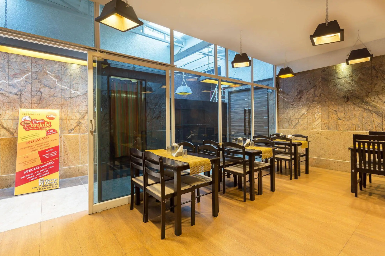 Treebo Berrys Boutique