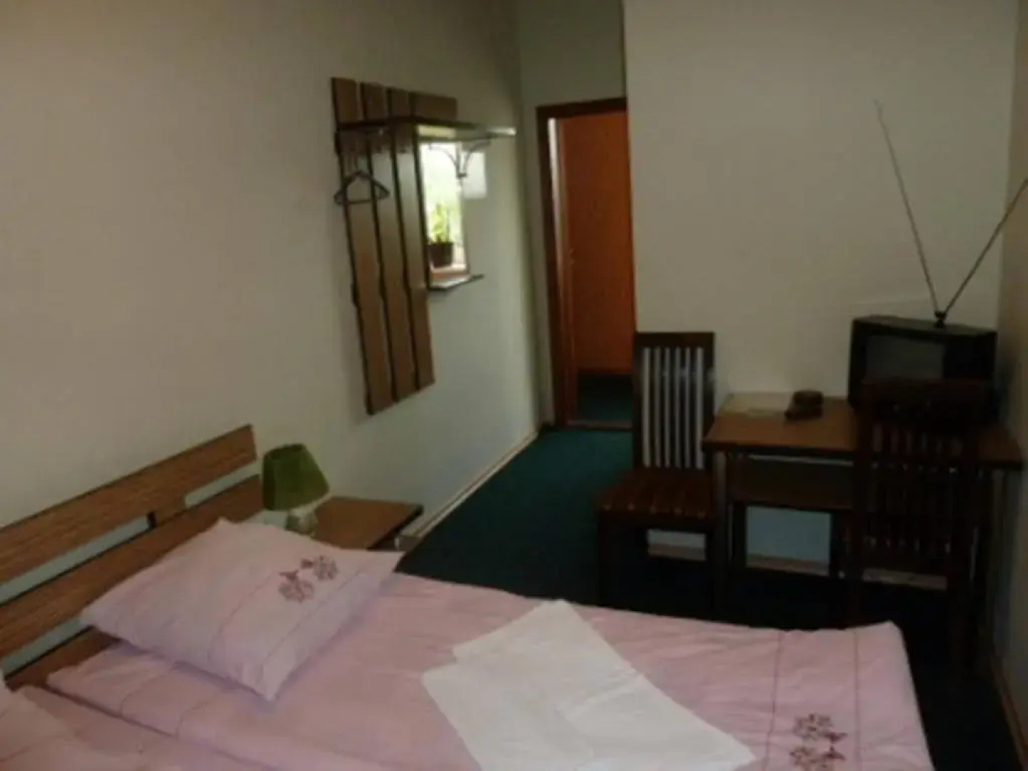 Отель Зелёный Клин