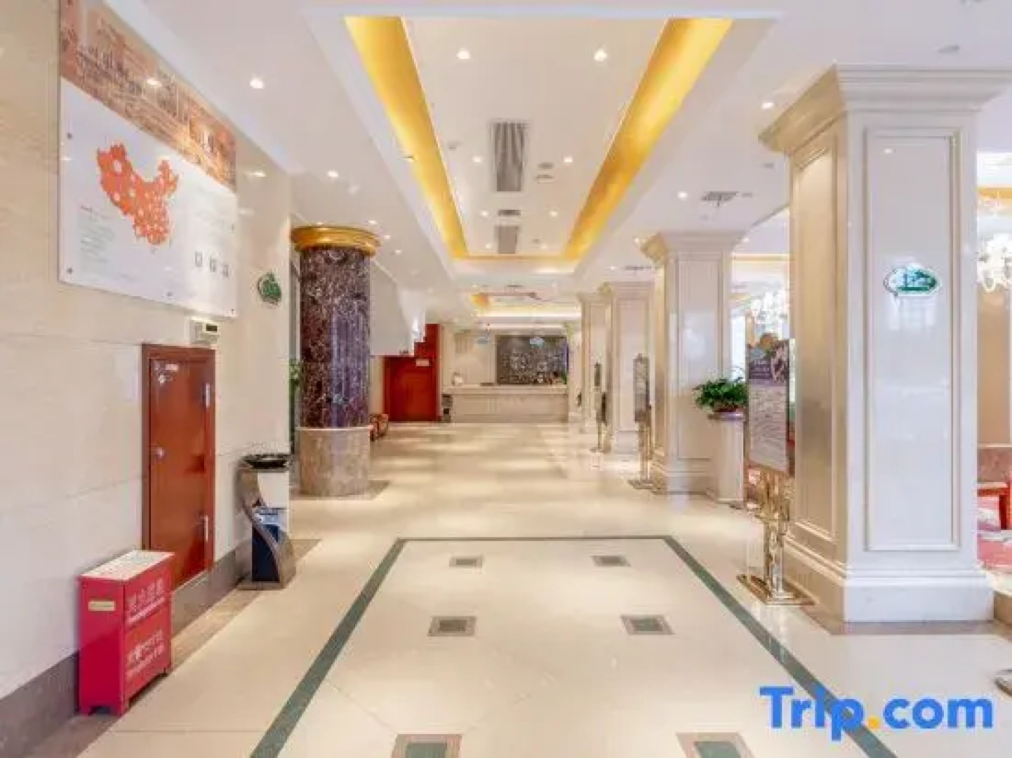 Vienna Classic Hotel (Anlu Jiefang Avenue)