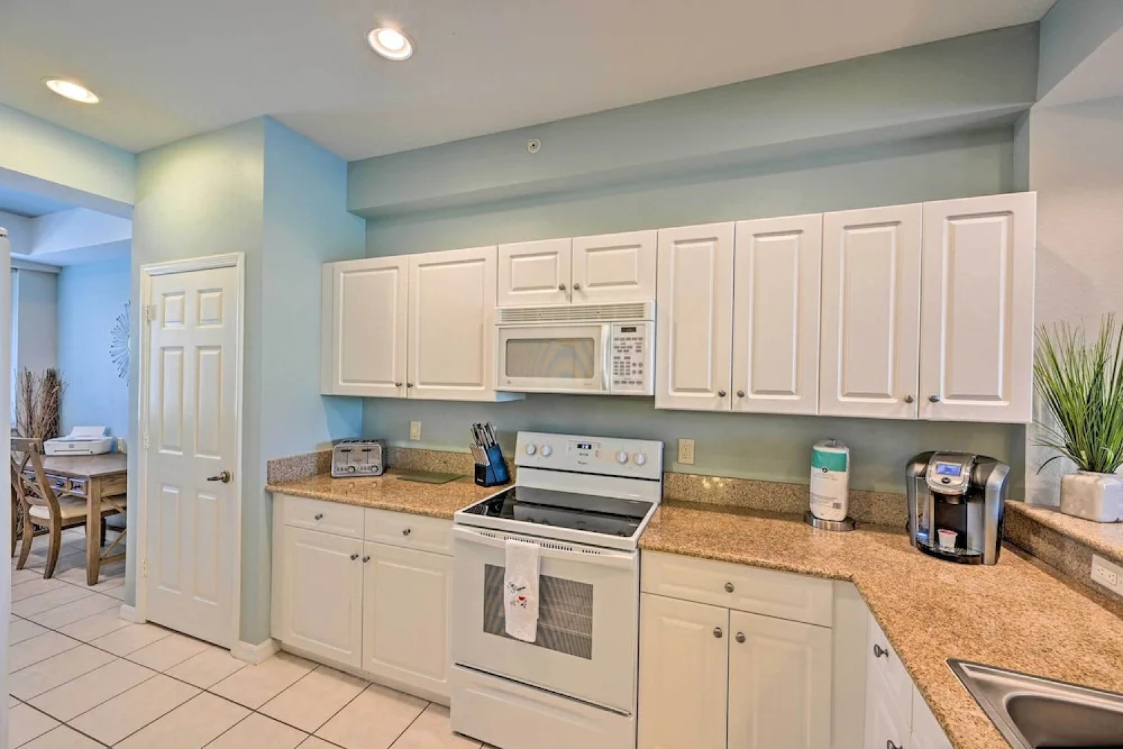 Luxury Golf Villa in Beautiful Lely Resort w/ Pool