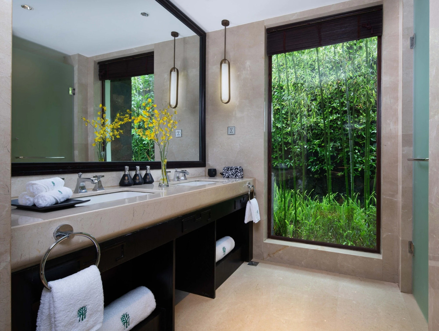 Banyan Tree Tengchong