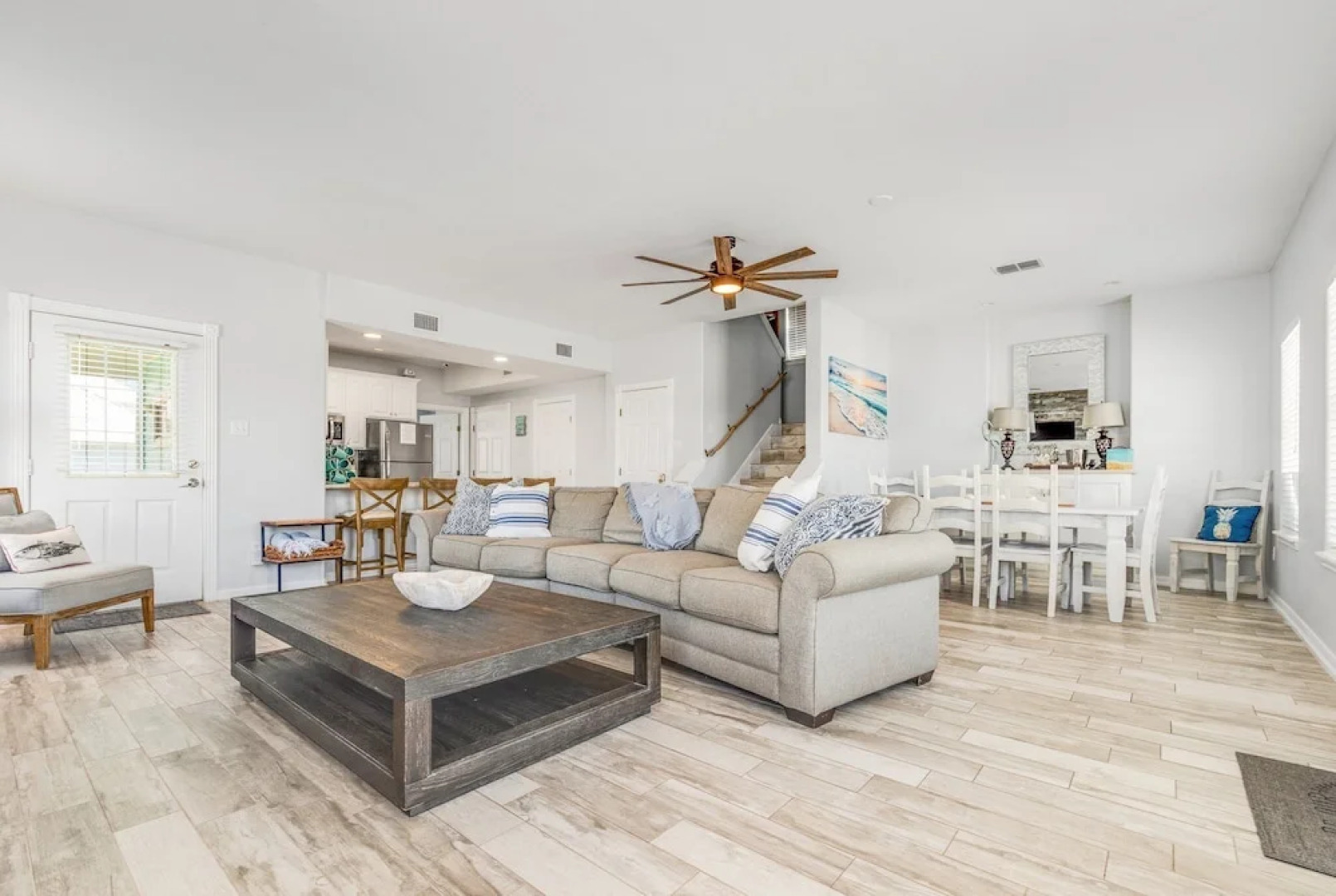 Blue Fin House- Pet Friendly & Boardwalk to the Beach!
