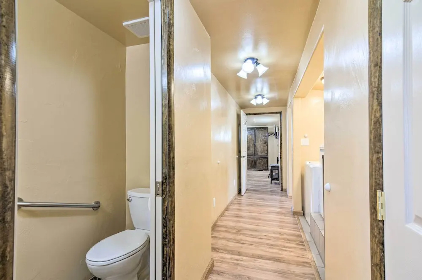 Cozy Home w/ Canyon Views: 2 Mi to Grand Staircase