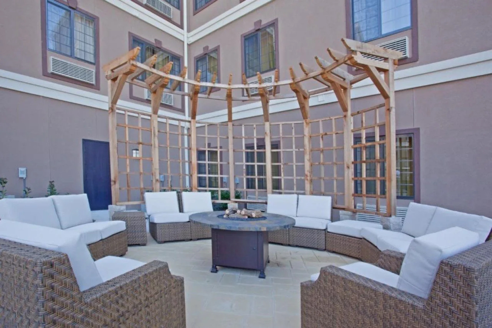 Staybridge Suites Houston Stafford - Sugar Land by IHG