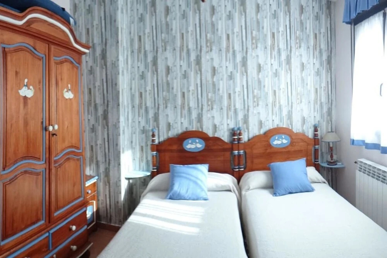 House With 4 Bedrooms in Viñaspre, With Wonderful Mountain View, Enclo