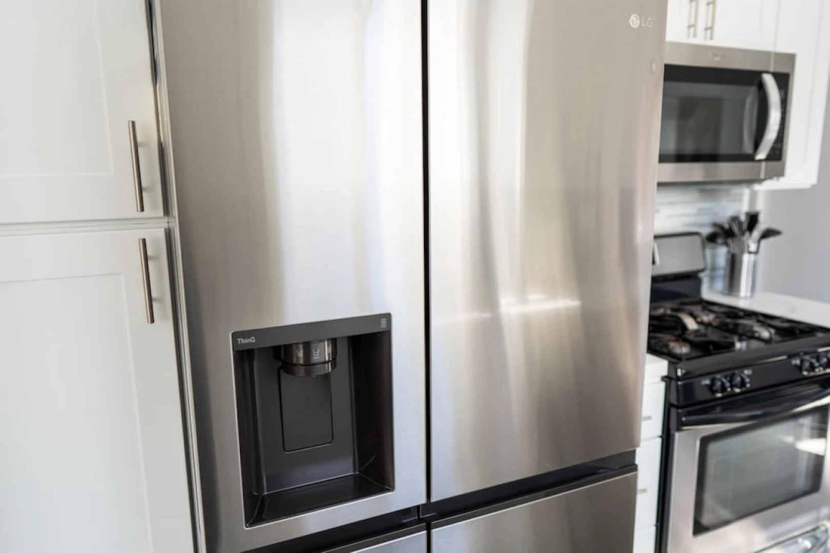 5-BEDROOM HOME RENOVATED IN 2023 NEAR DISNEYLAND (p61)