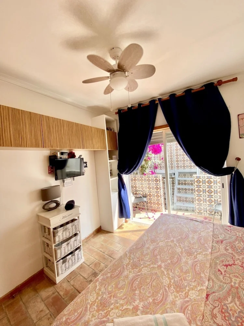 Zenit Guest House