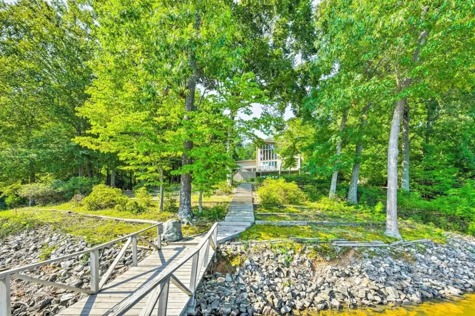 Quaint Lake Norman Home w/ Boat Dock + Grill!