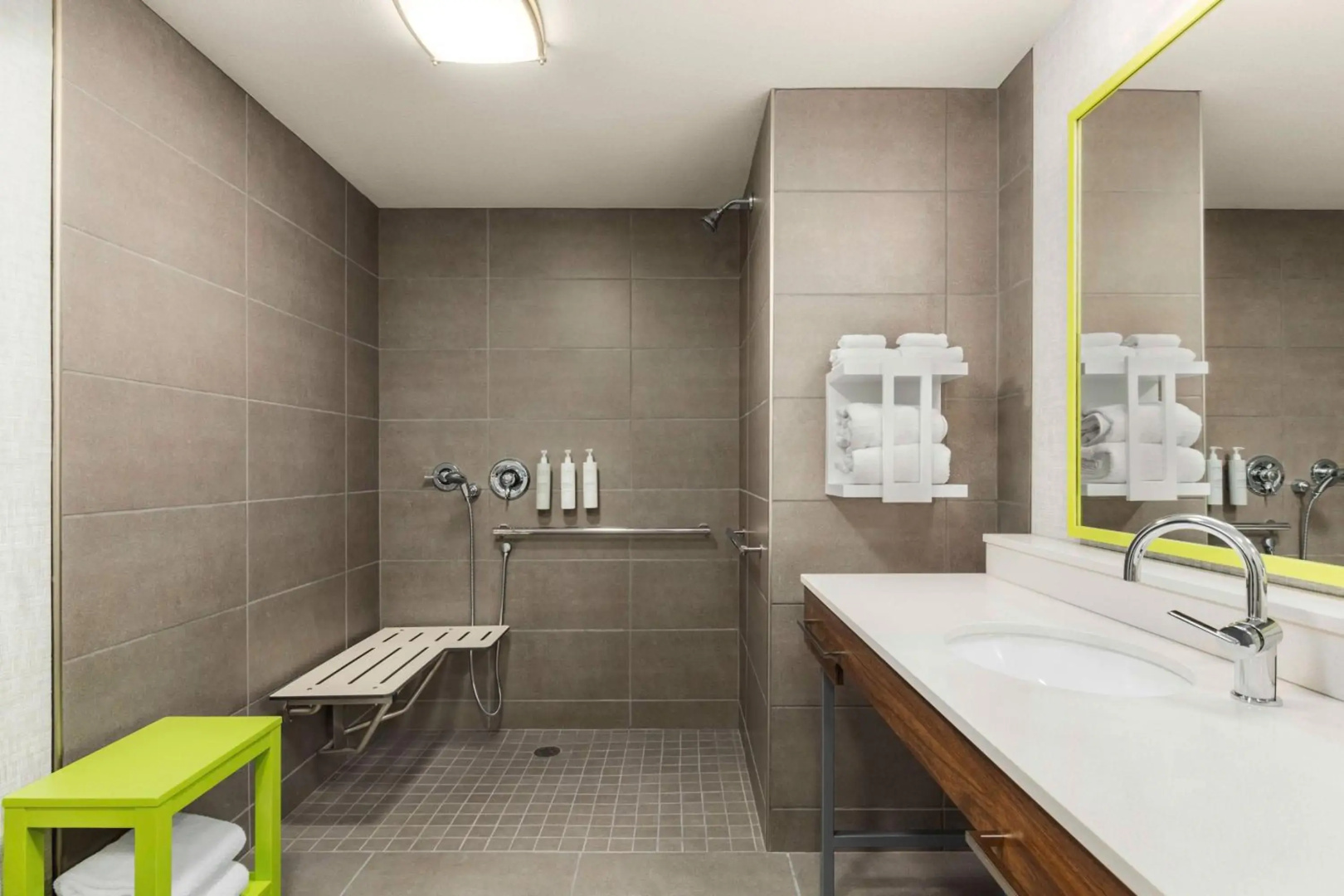 Hampton Inn & Suites Oroville