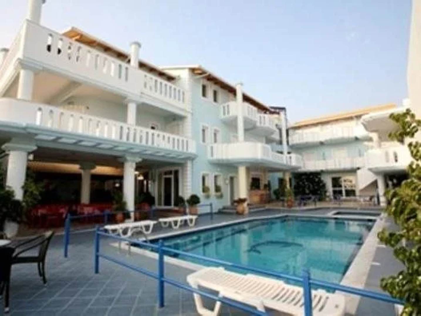 Hotel Spiros