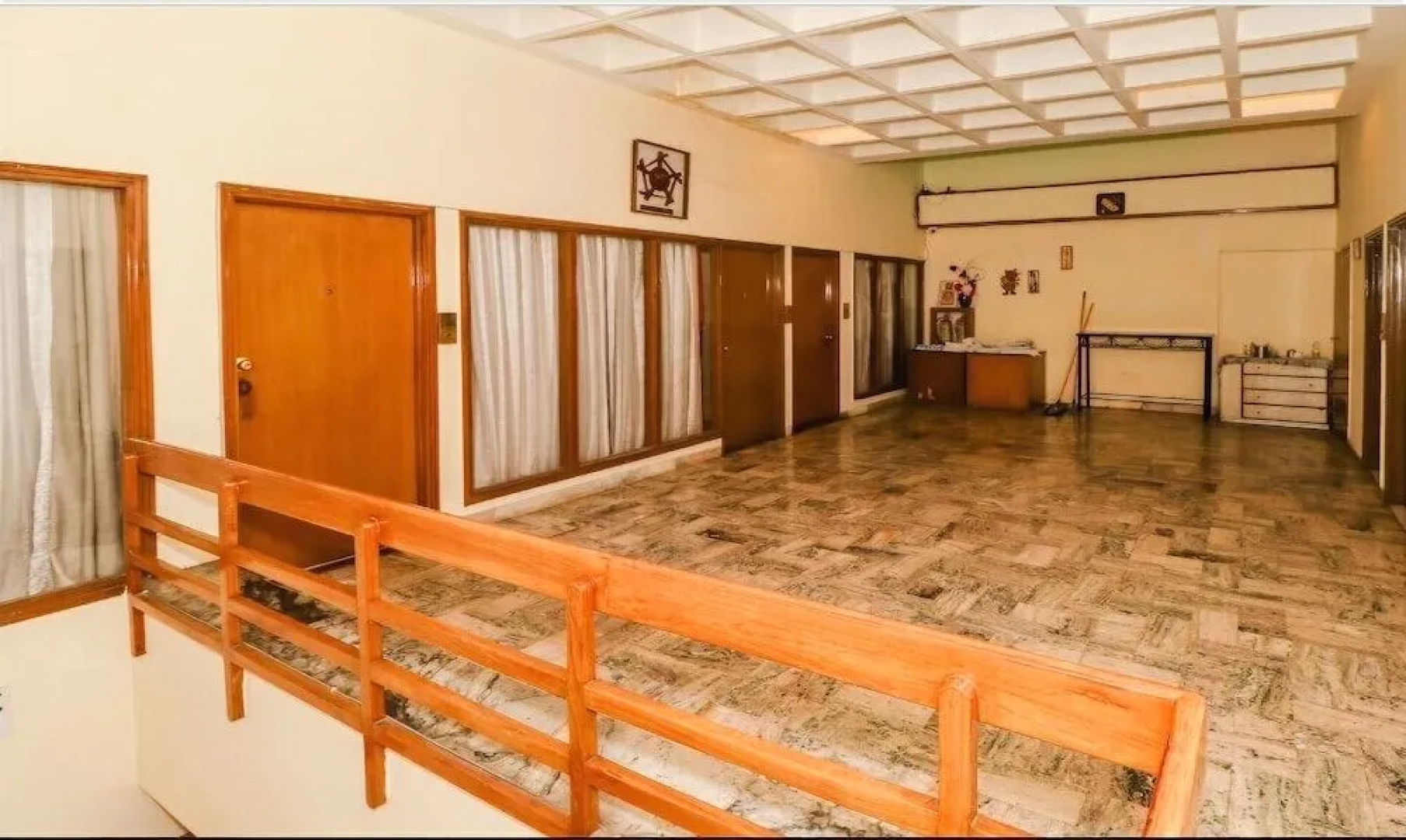 OYO Premium Sector 26 Madhya Marg