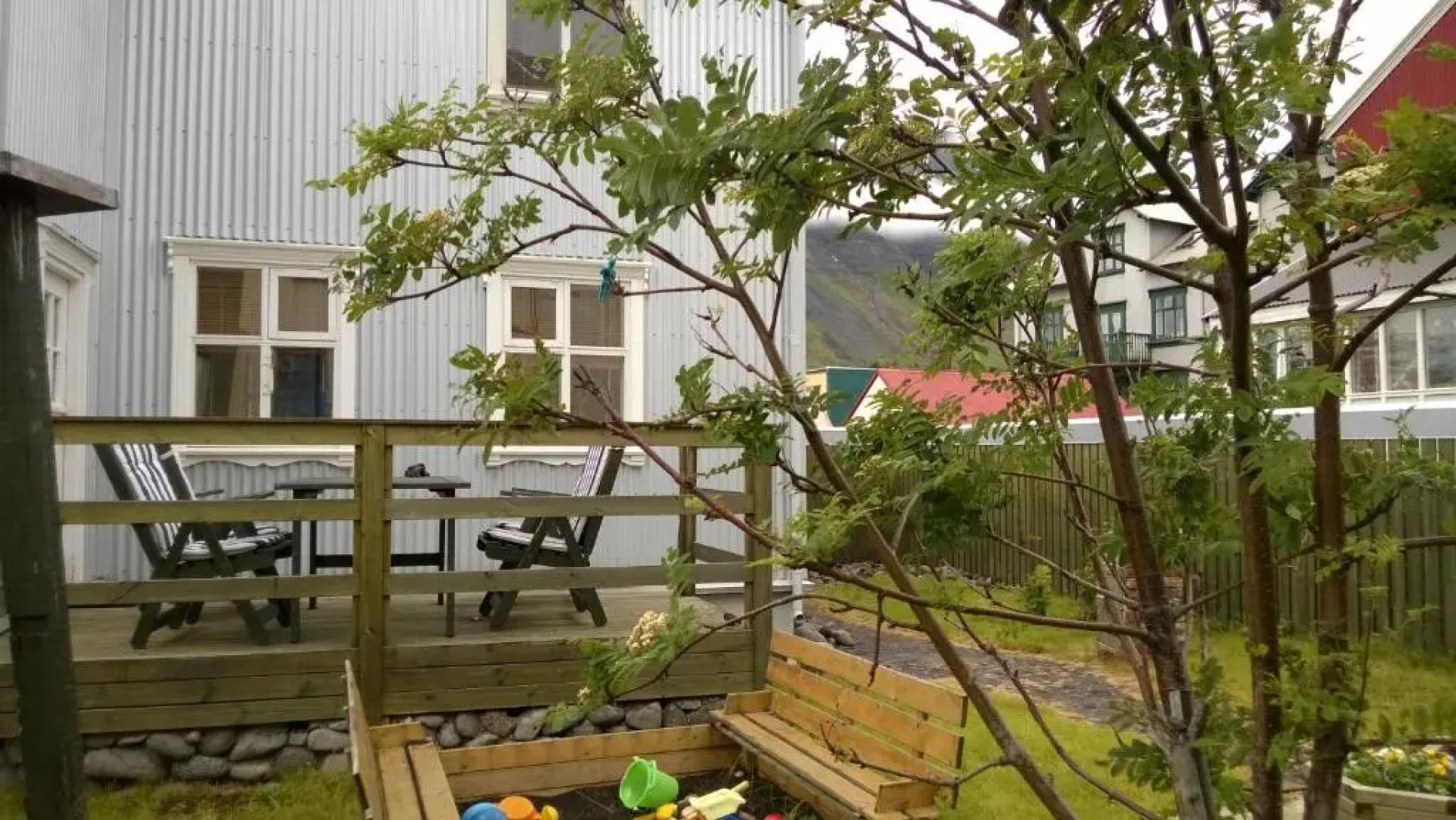 Private House with Private Garden