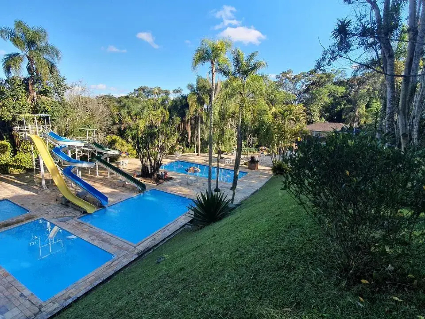 Aruana Hotel Acampamento e Eventos