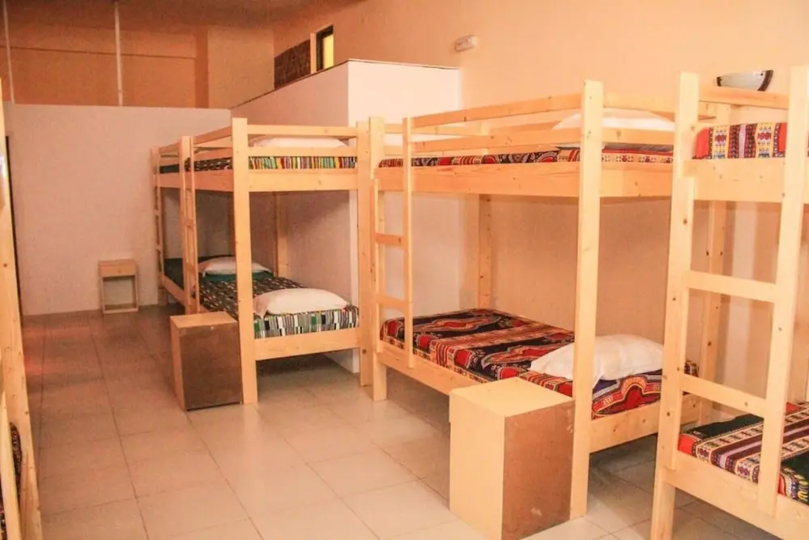 Room-very Comfortable bed in Mixed Dormi
