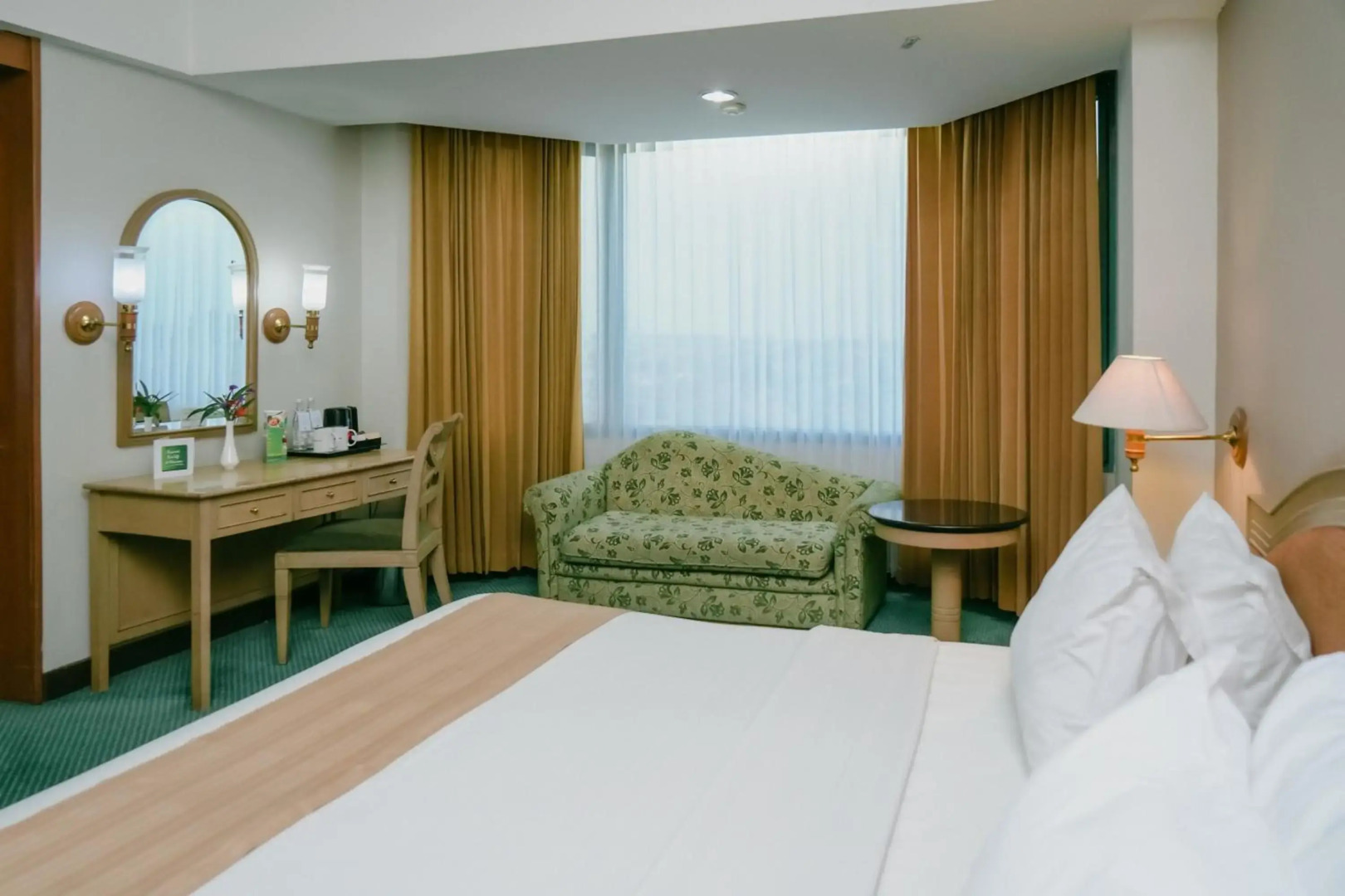 Horison Ultima Bandung