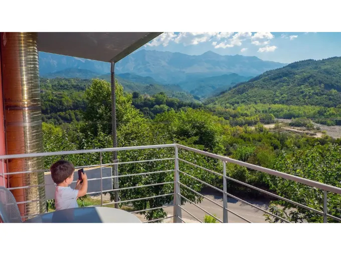 Gefiri Plakas Hotel