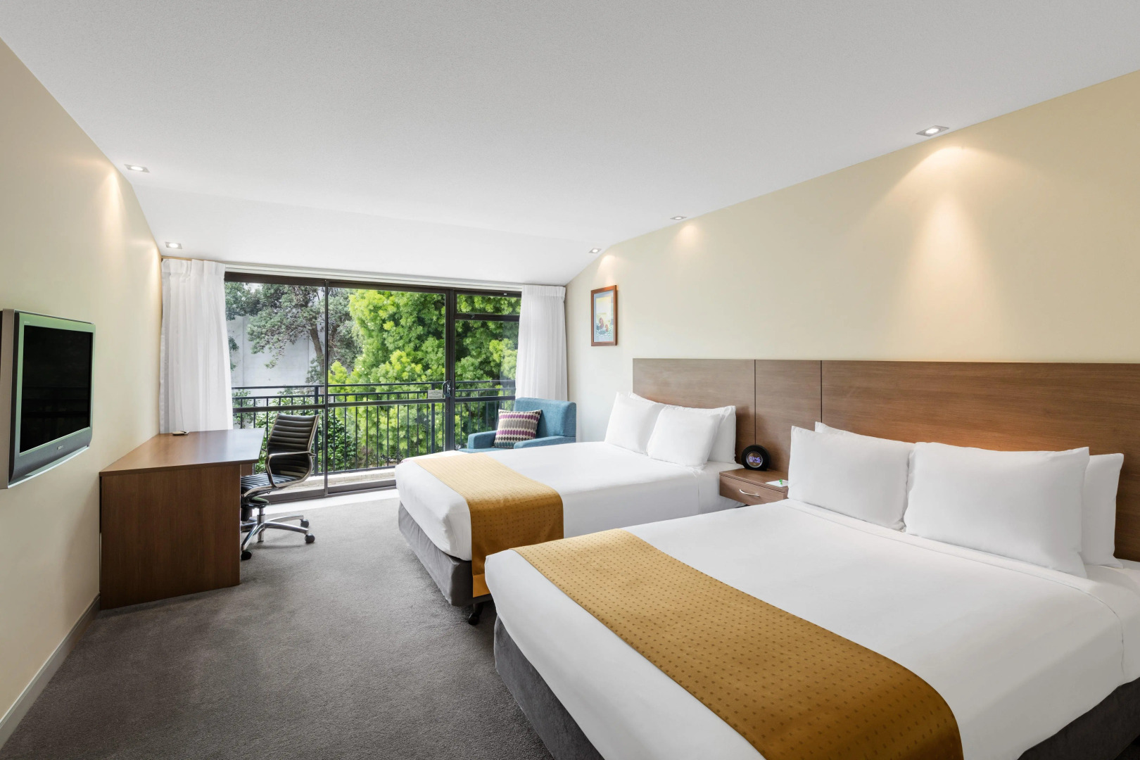 Holiday Inn Auckland Airport by IHG