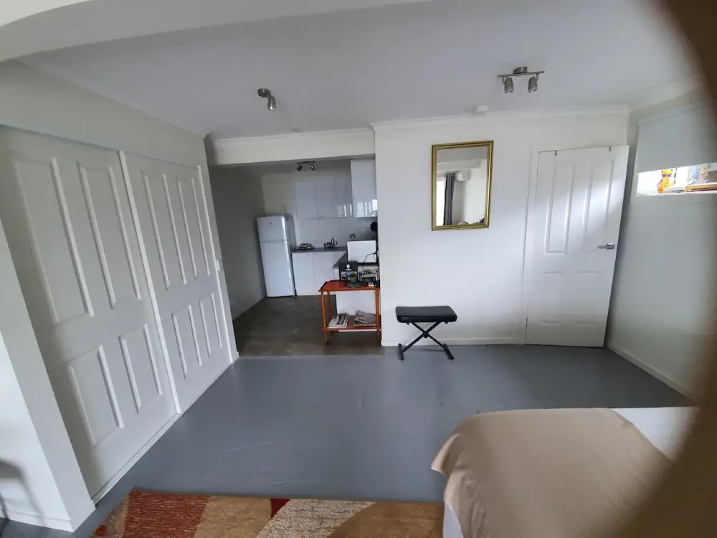 Applebay Guest House