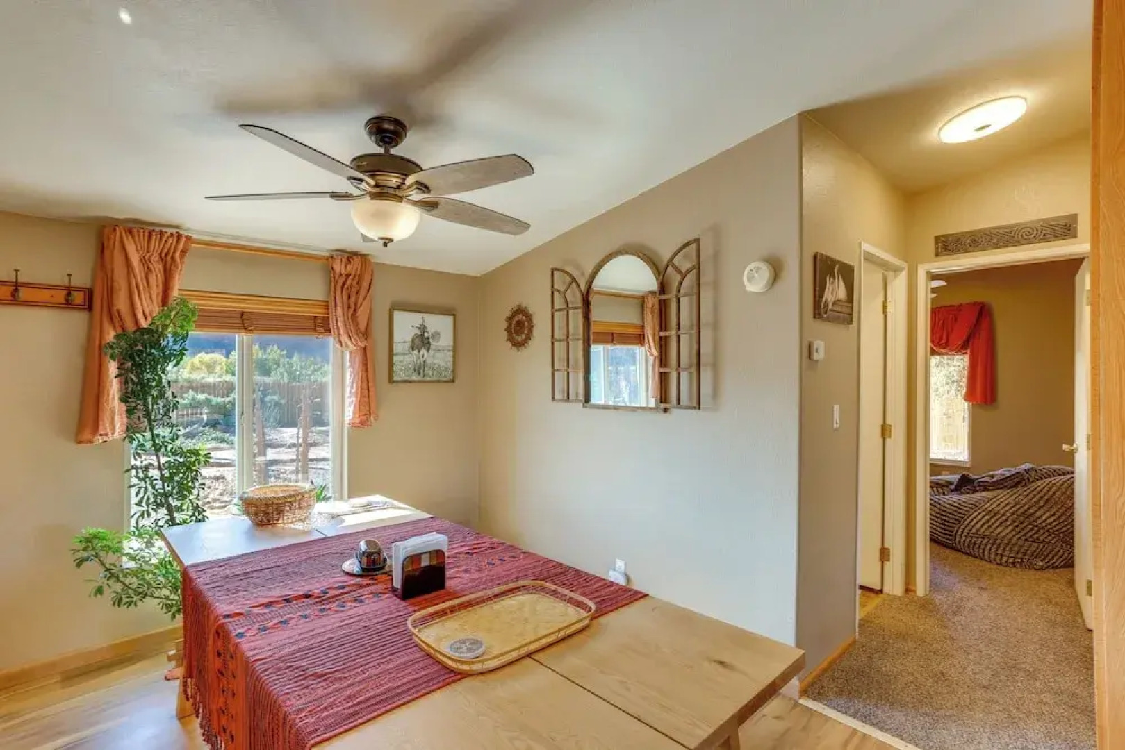 Stunning Views: Quiet Bluff Home Near Hiking!