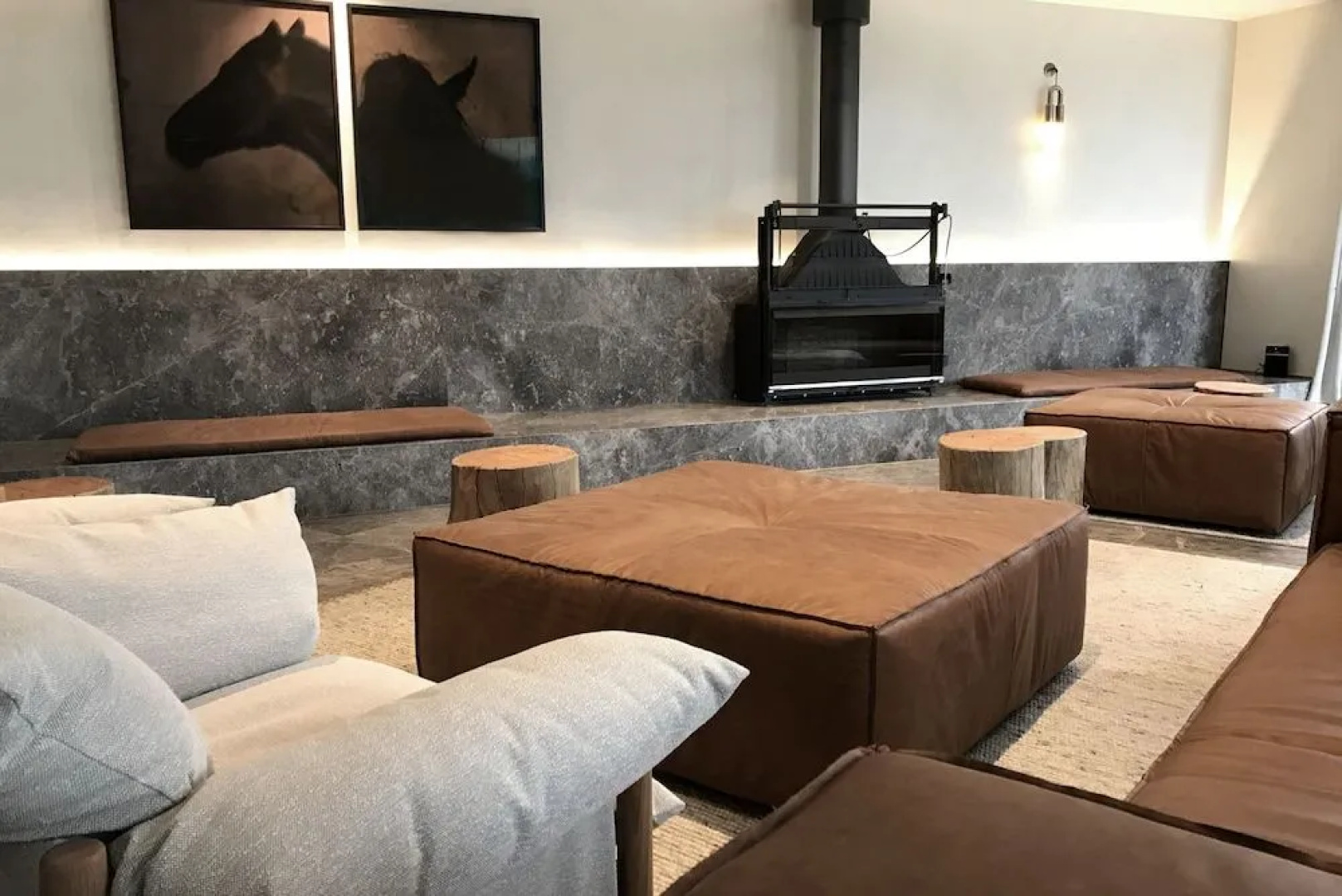 Mitchelton Hotel