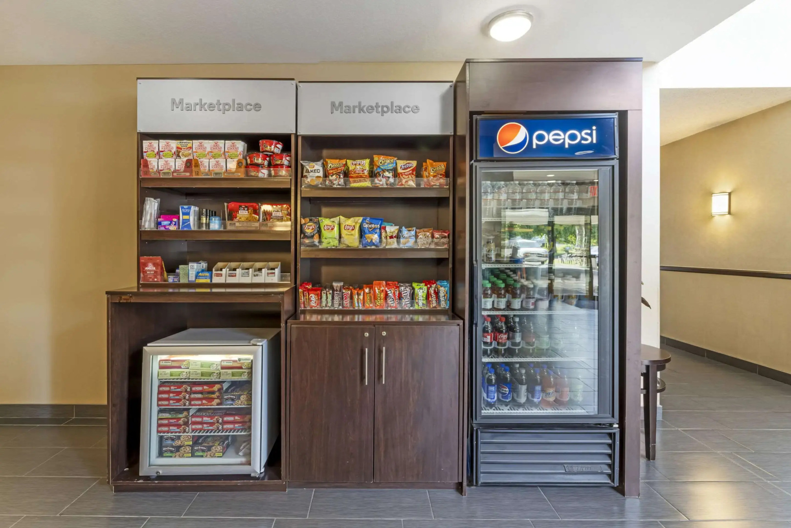 Comfort Suites Near Vancouver Mall