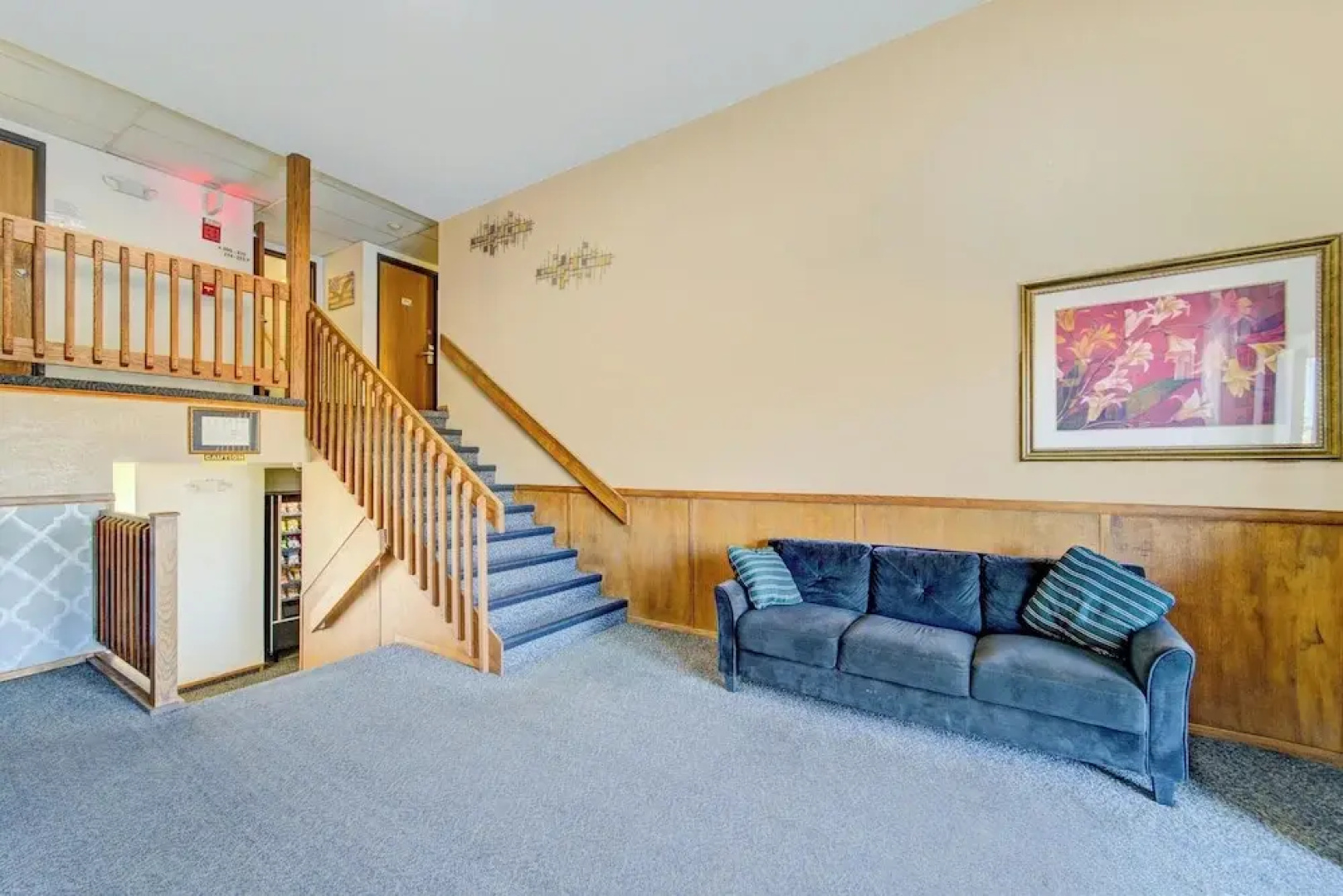 Capital O Amerihost Inn and Suites Kingdom City Hwy 54 MO