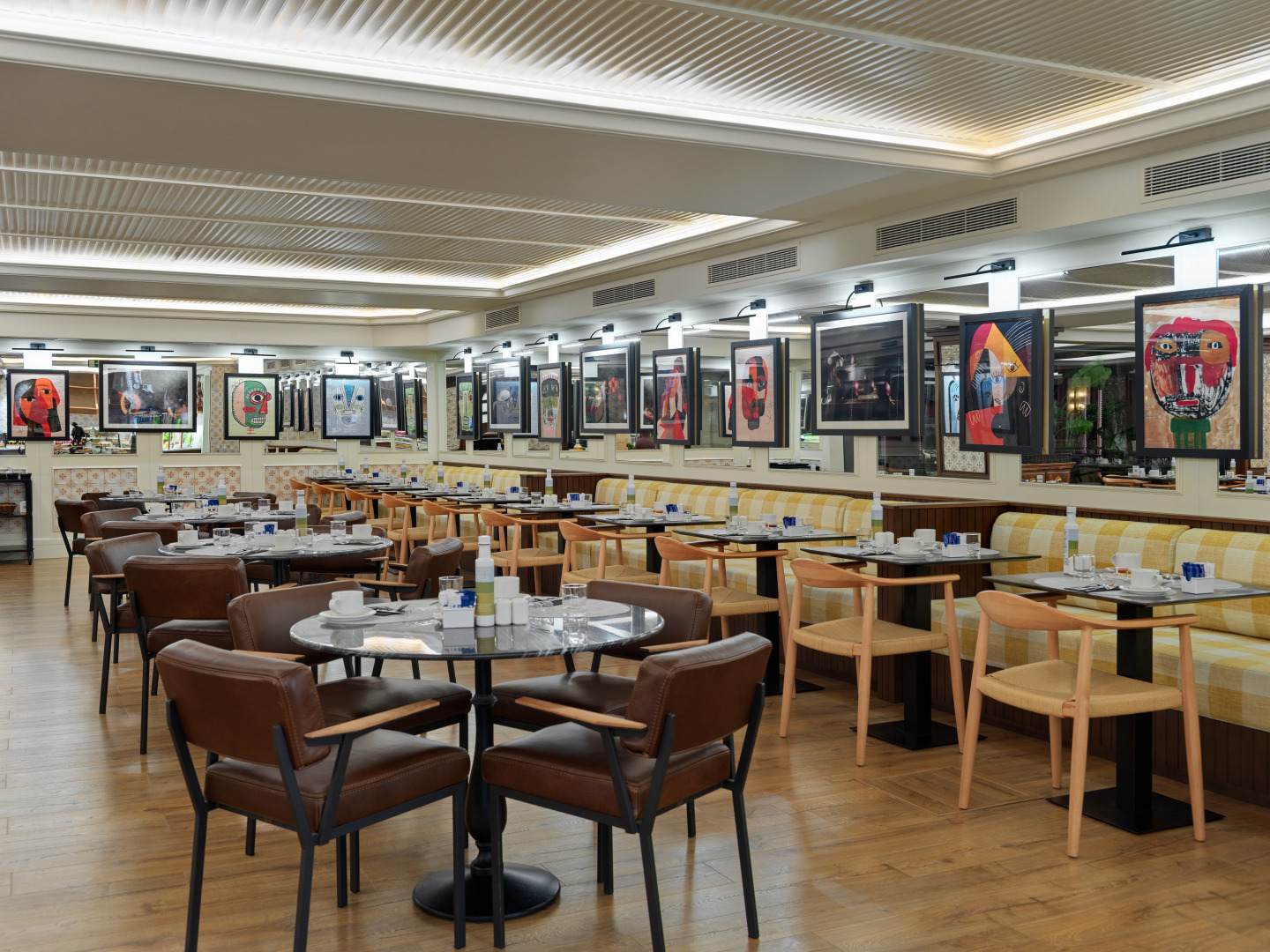 H10 Corregidor Boutique Hotel