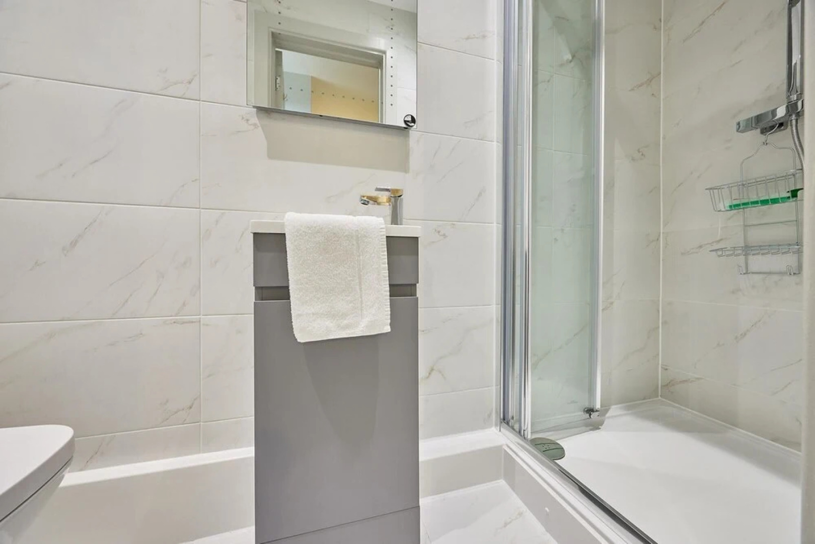 Host Stay Robin s Nest