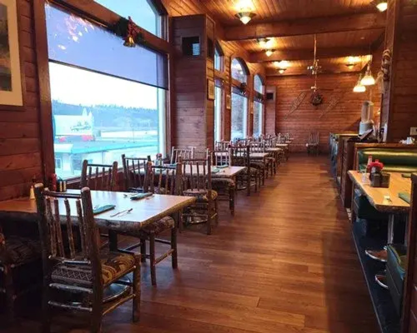 The Pines Resort - 3 Nights, Bass Lake, Usa