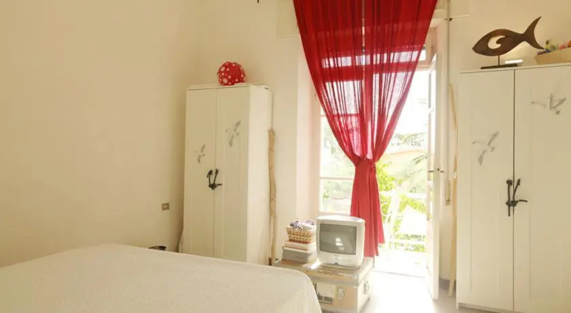 Casa bianca rossa viola