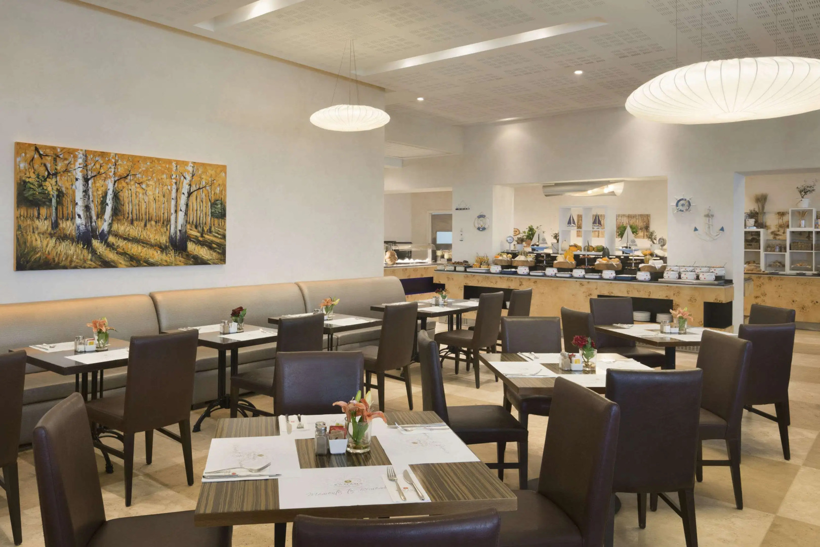 David's Harp Hotel and Suits