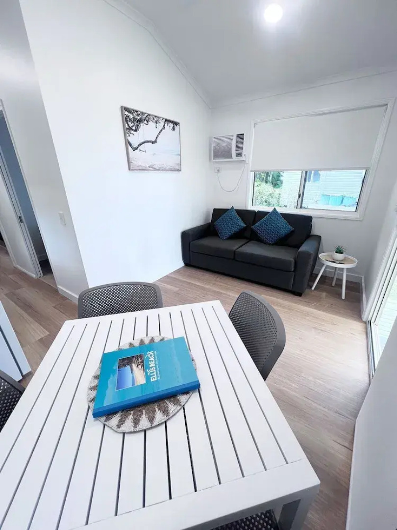 Ellis Beach Oceanfront Bungalows