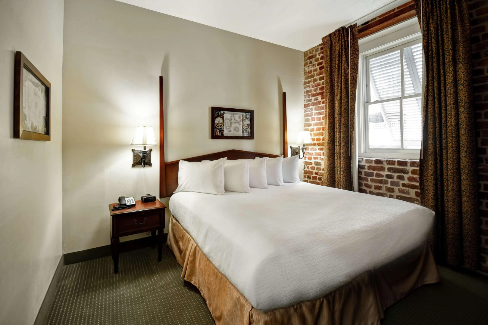 Embassy Suites by Hilton Charleston Historic District