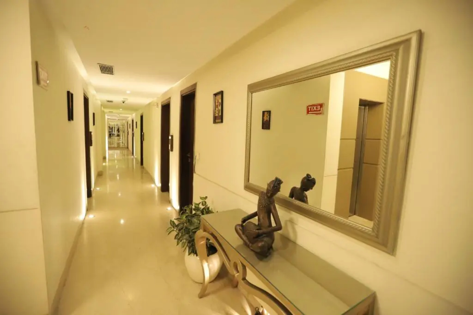 Hotel Picasso Naraina