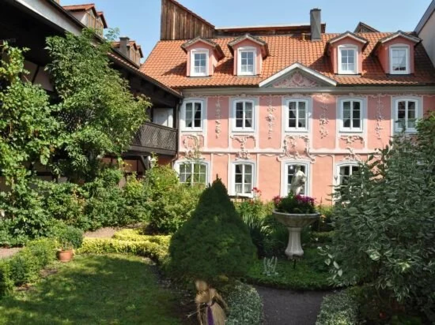 Ernestiner Hof