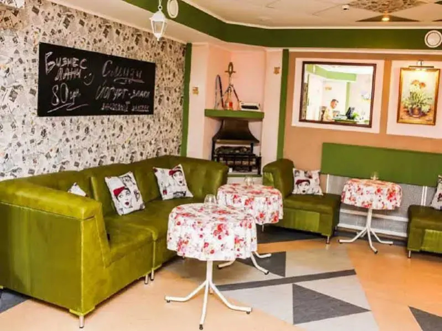 Отель Галерея