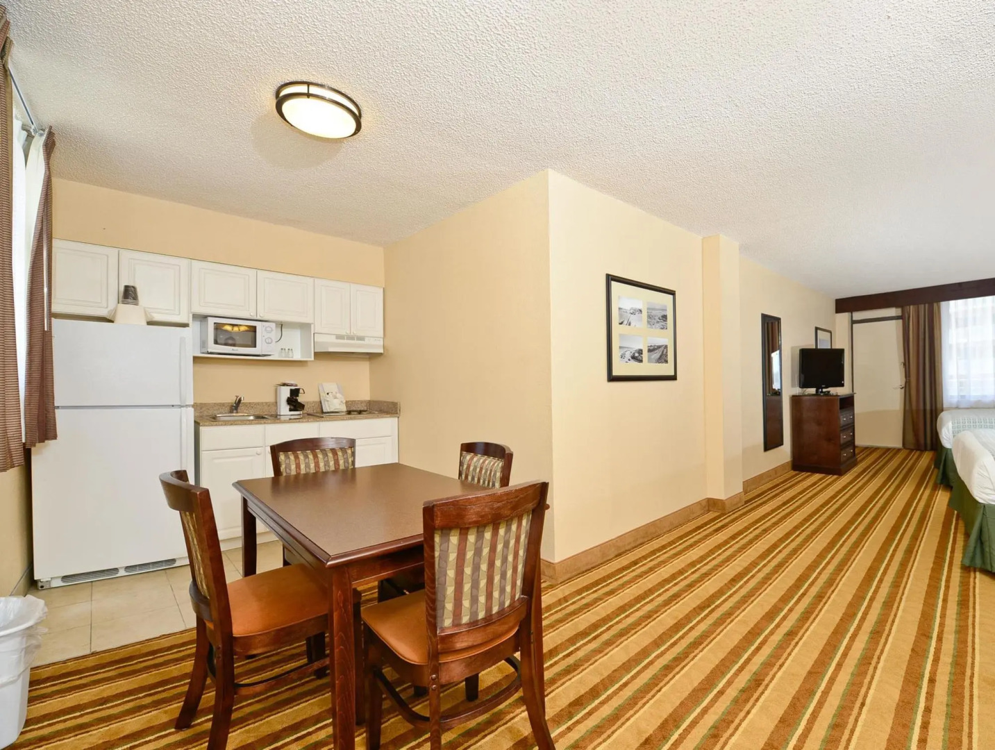 RUSHHH Daytona Beach, Tapestry Collection by Hilton