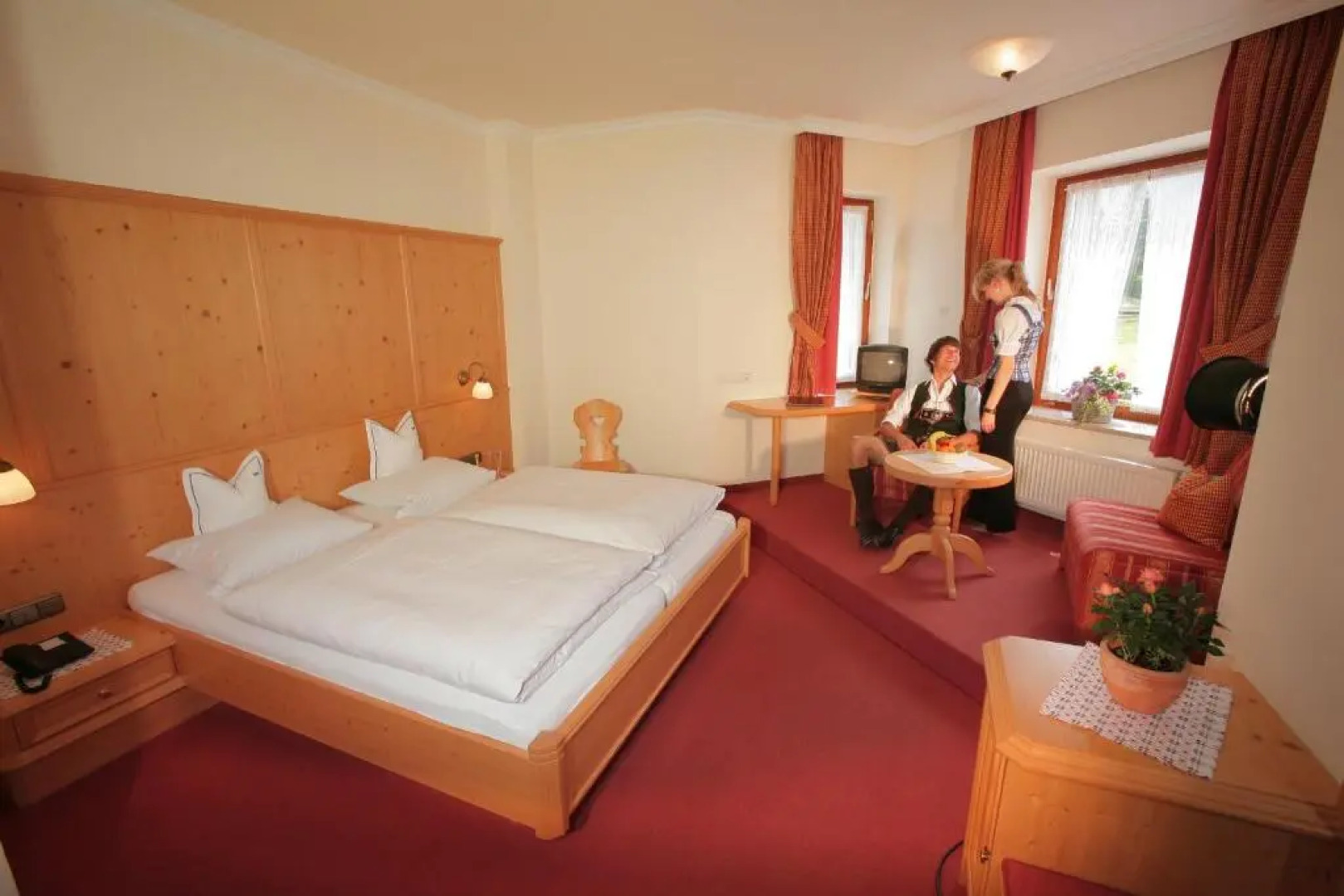 Postgasthof Hotel Rote-Wand