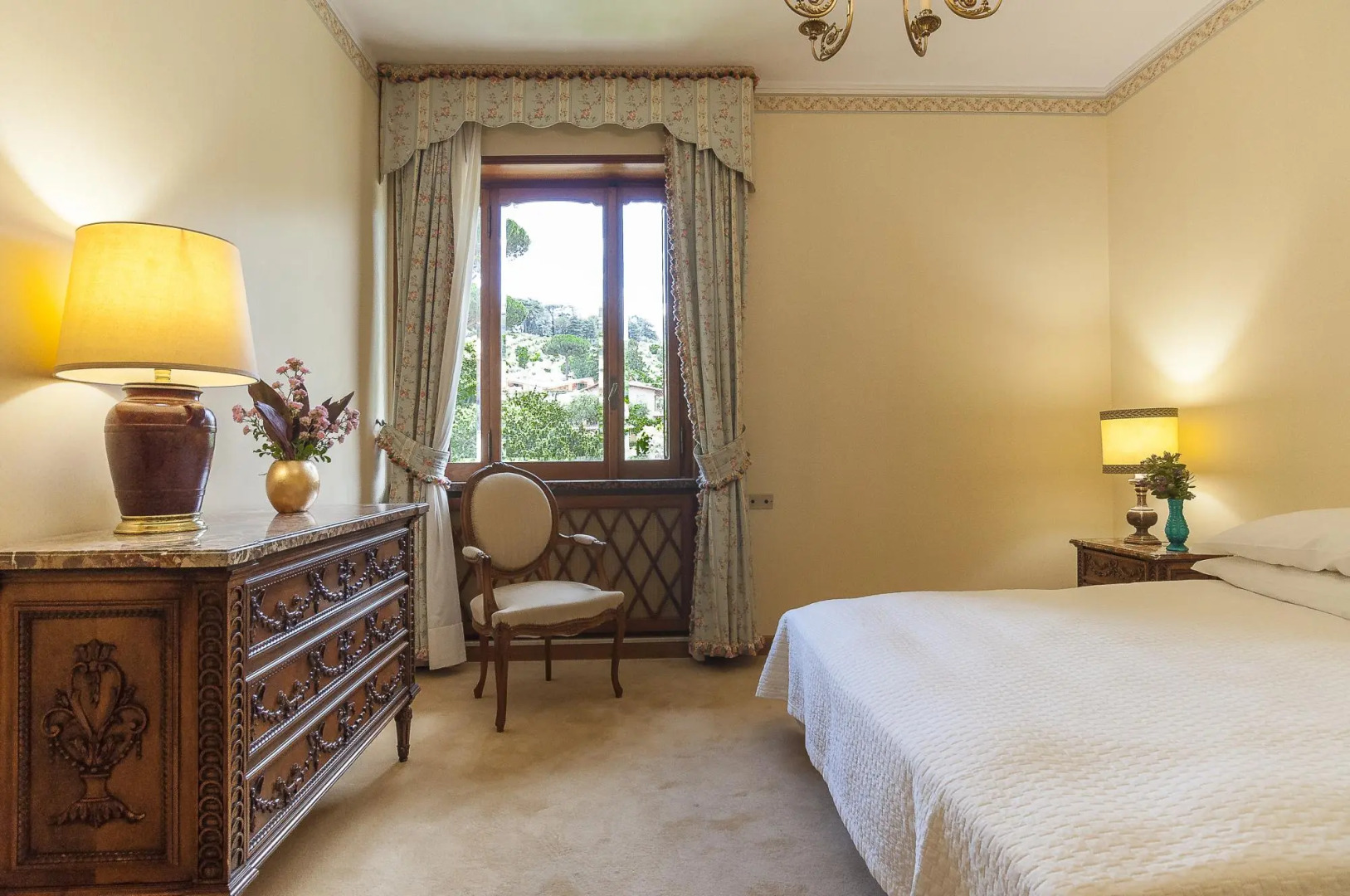 Near Rome Villa Pool Tennis Courts Perfect Family Reunion or Off-site Meeting