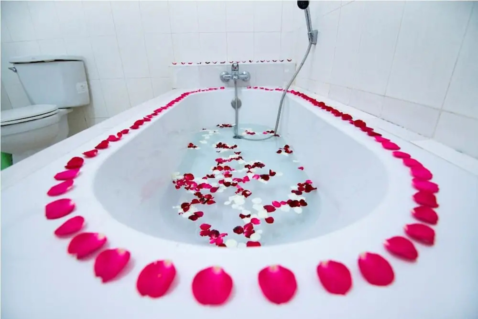 Inle Cherry Queen Hotel