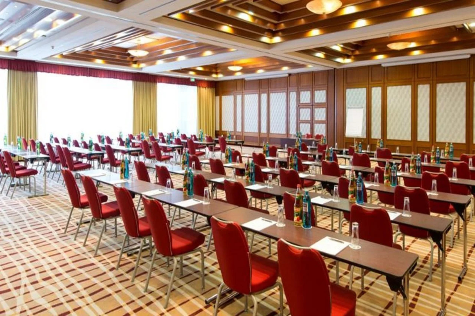 Отель The Q - Quadro City Hotel