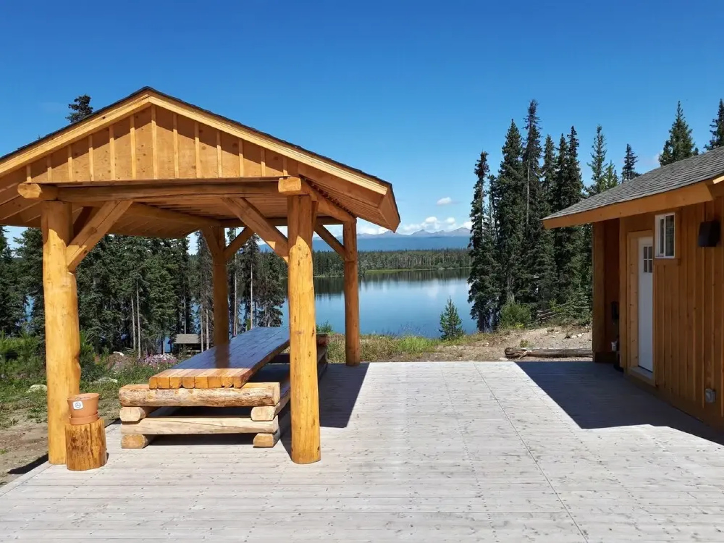 Red Cariboo Apartments