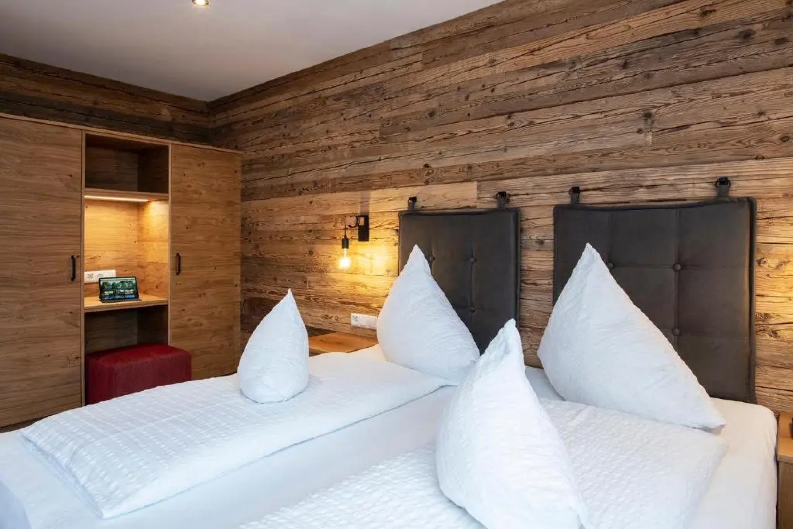 Gasthof Pension Wulfenia